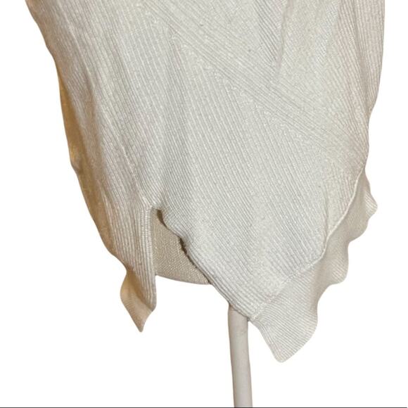 Athleta Rest Day Asymmetric Crewneck Sweater in White Size XS - Picture 6 of 9